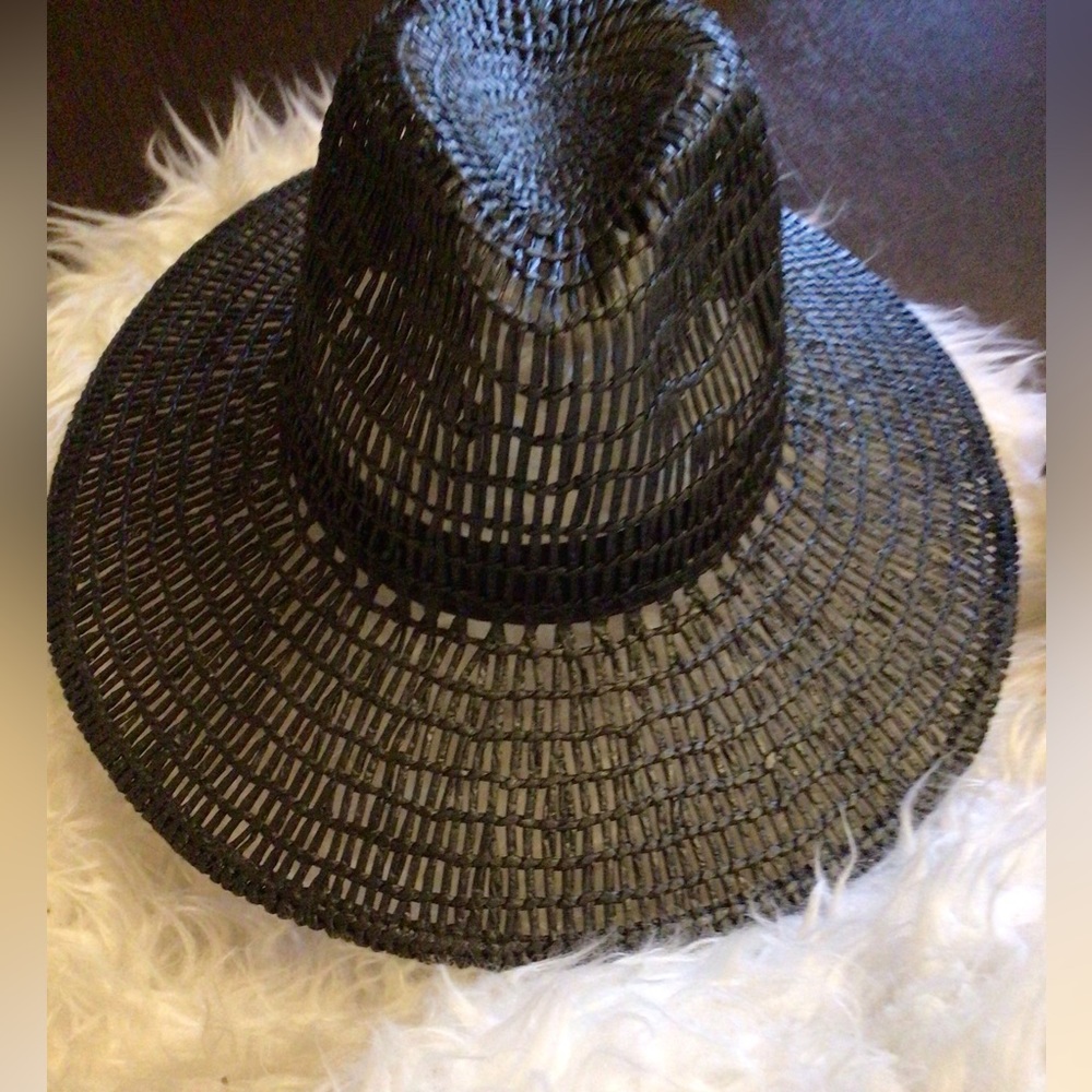 Rare Wyeth honeycomb straw rancher